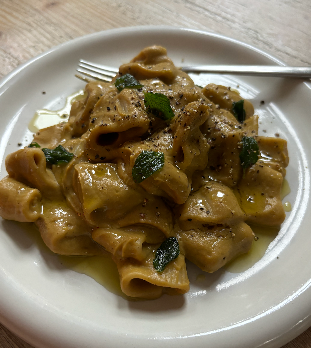 Creamed chestnut & sage pasta